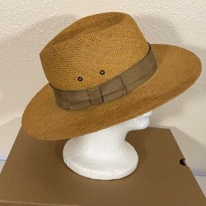 Vintage Pendleton brown straw hat